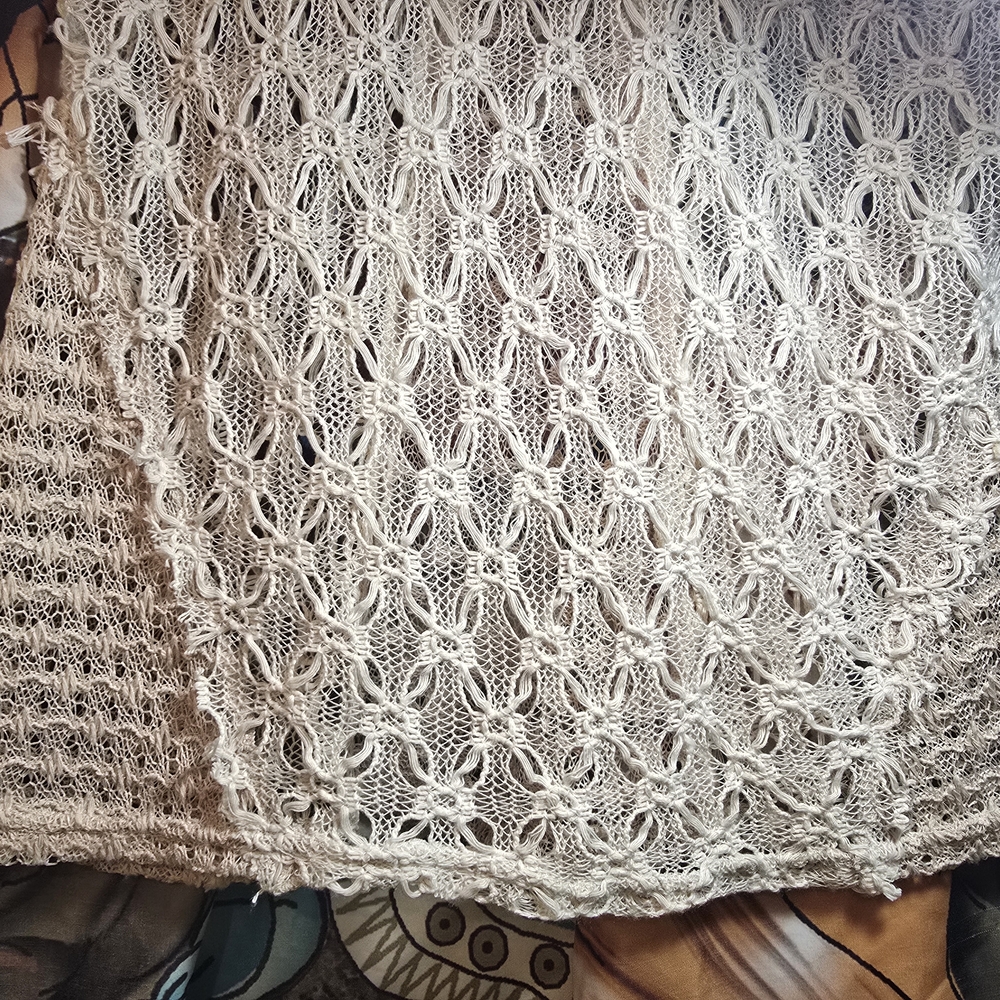 Elegant Cream Women's Sweater - Picture 16 of 16